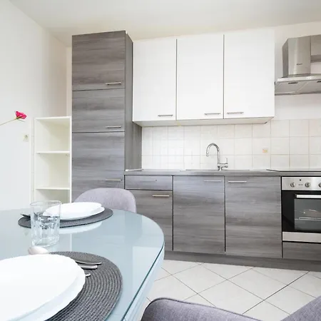 Apartamento With Parking Space Povljana, Pag - 224 *